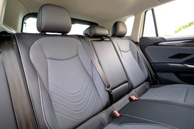 New 2026 Volkswagen Tiguan SUV