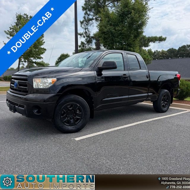 Black 2013 Toyota Tundra Pickup Truck 4X2 6-Speed Automatic Overdrive