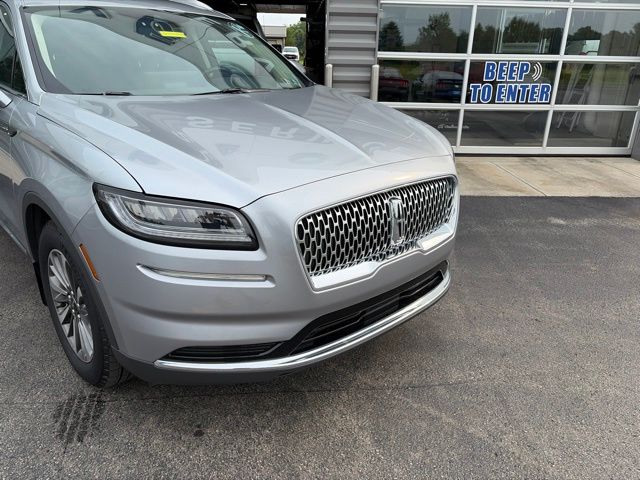 2021 Lincoln Nautilus Standard - 4
