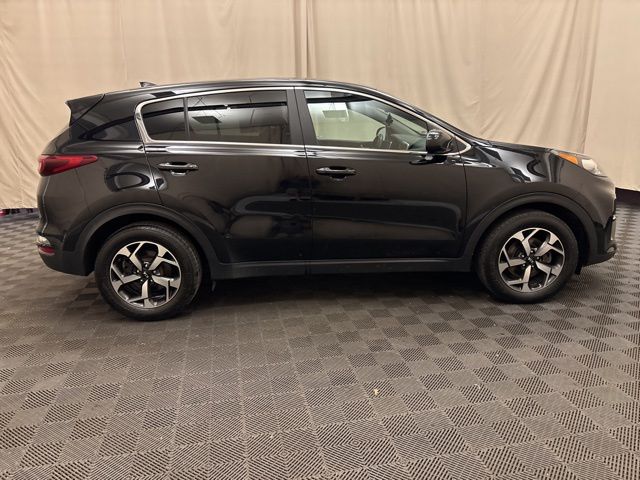 2022 Kia Sportage LX - Image 4