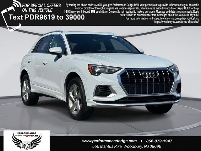 2019 Audi Q3 45 TFSI quattro Premium