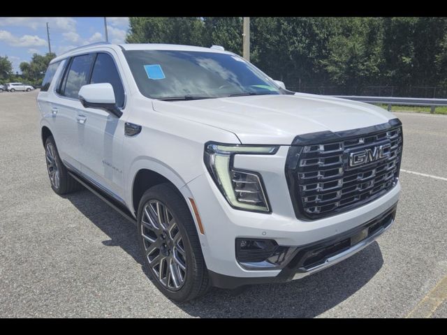 Glacier White Tricoat 2026 GMC Yukon SUV / Crossover Four-Wheel Drive