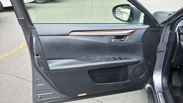 Used 2014 Lexus ES Sedan
