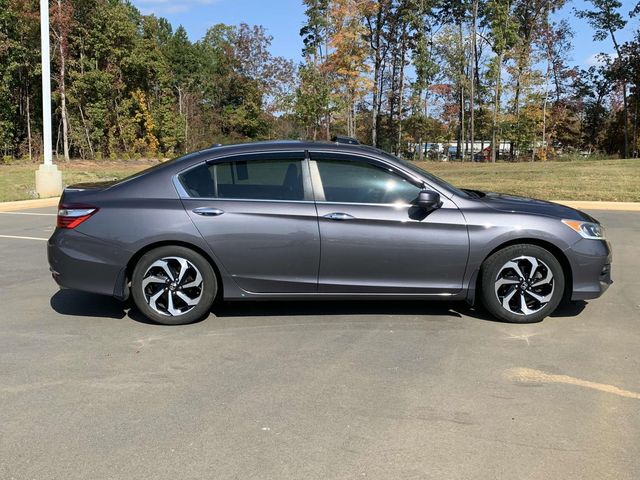 2017 Honda Accord EX-L 11