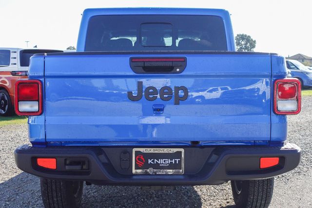 new 2026 Jeep Gladiator car, priced at $43,895