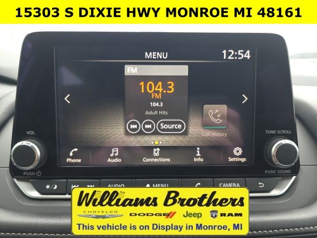 2024 Nissan Rogue S - Brilliant Silver Metallic exterior view 15