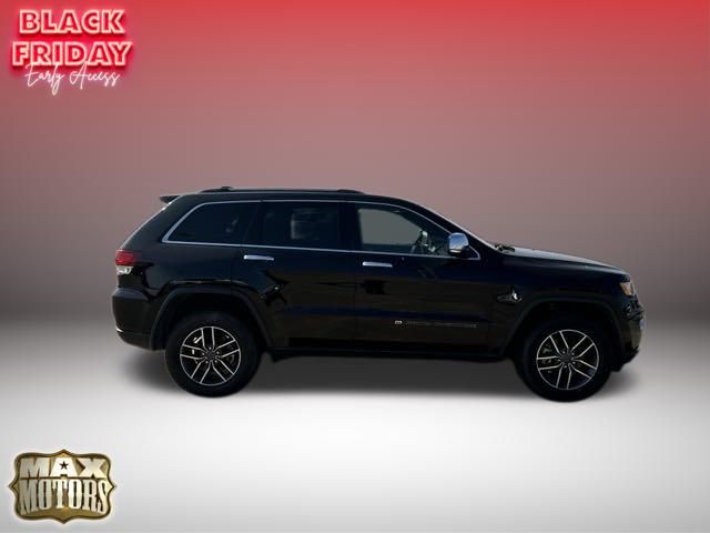 Used 2022 Jeep Grand Cherokee WK Limited with VIN 1C4RJFBG8NC111614 for sale in Kansas City