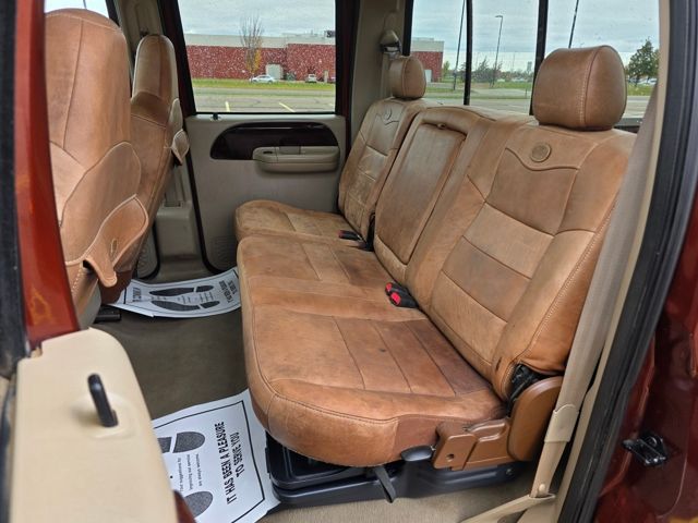 2005 Ford F-350 LARIAT