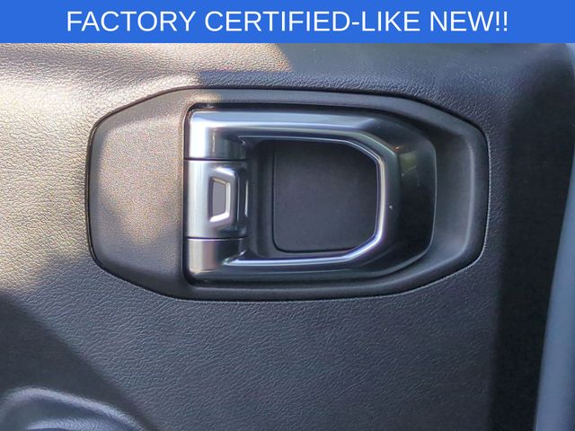 Used 2025 Gray Jeep Rubicon image 26