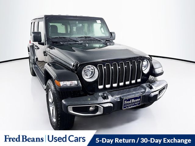 Black Clearcoat 2022 Jeep Wrangler Unlimited Sahara 4WD SUV / Crossover Four-Wheel Drive 8-Speed Automatic