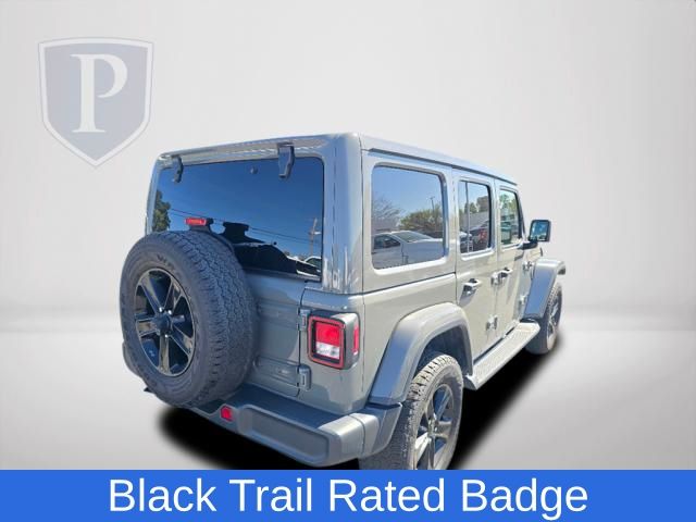 2021 Jeep Wrangler Unlimited Sahara Altitude 8