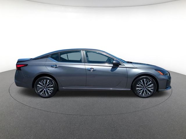 used 2023 Nissan Altima car, priced at $23,001