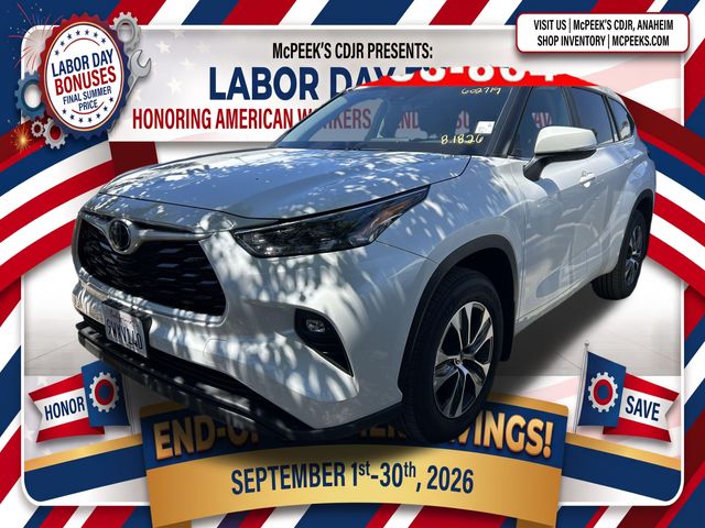Pearl 2026 Toyota Highlander SUV / Crossover All-Wheel Drive 8-Speed Automatic