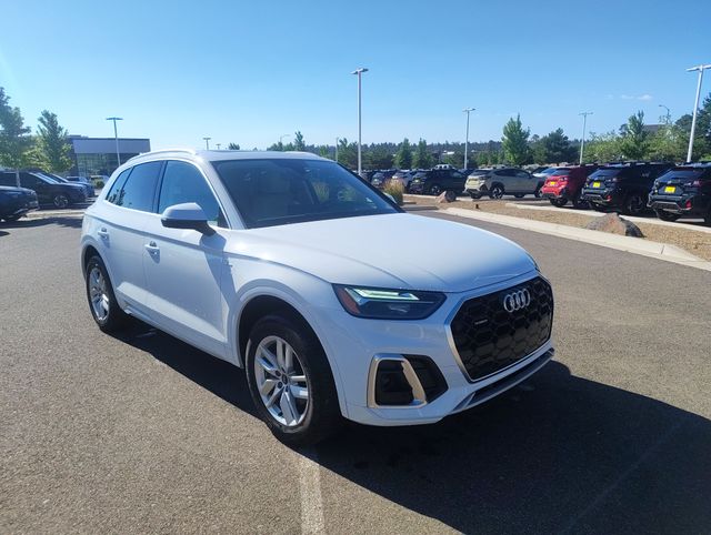 2022 Audi Q5 45 S line Premium