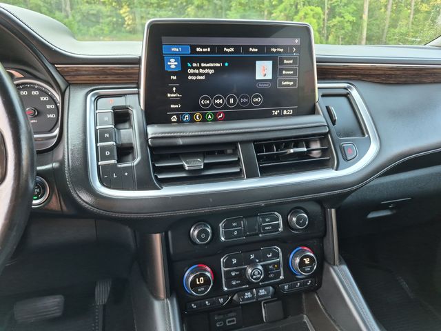 Used 2021 Beige Chevrolet High Country image 35