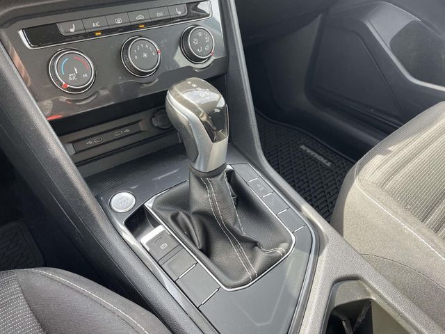 Used 2023 Gray Volkswagen 2.0T S image 29