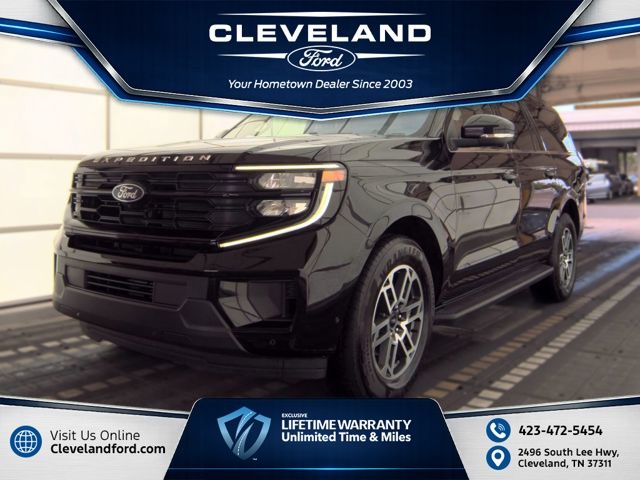 Black Metallic 2025 Ford Expedition SUV / Crossover 4X2 Automatic