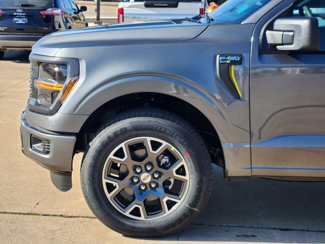 2025 Ford F-150 STX photo