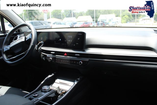 New 2026 Kia Sorento Hybrid SUV