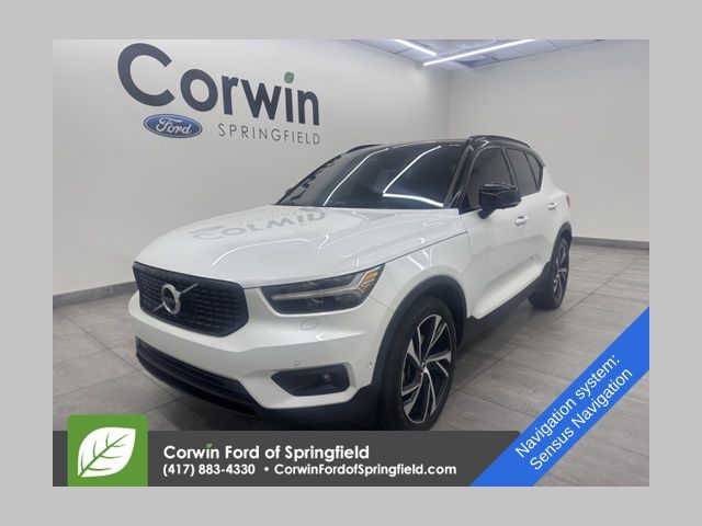 2021 Volvo XC40 T5 R-Design AWD