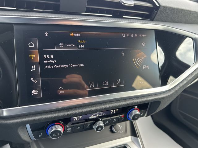 Used 2025  Audi Premium image 14