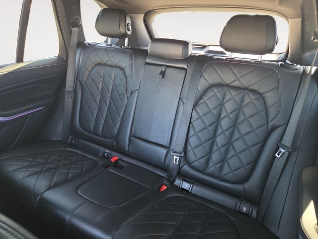 BMWX513