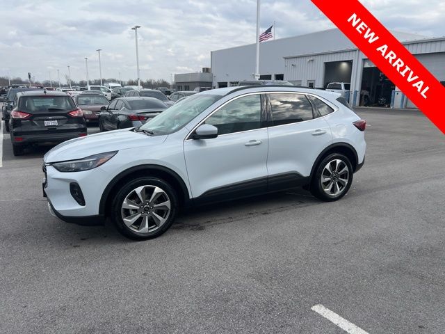 2025 Ford Escape Platinum AWD
