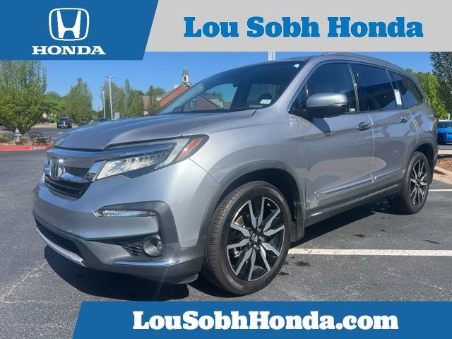 Lunar Silver Metallic 2019 Honda Pilot Touring FWD with Rear Captain's Chairs SUV / Crossover Front-Wheel Drive 9-Speed Automatic