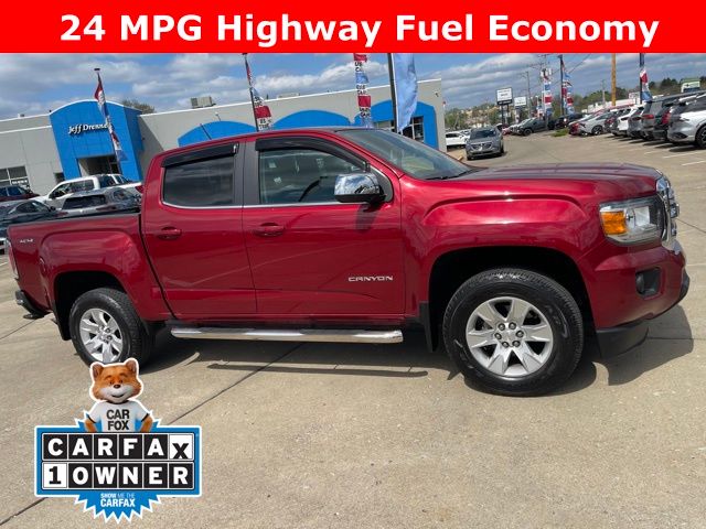 Red Quartz Tintcoat 2018 GMC Canyon SLE Crew Cab 4WD Pickup Truck Four-Wheel Drive 8-Speed Automatic