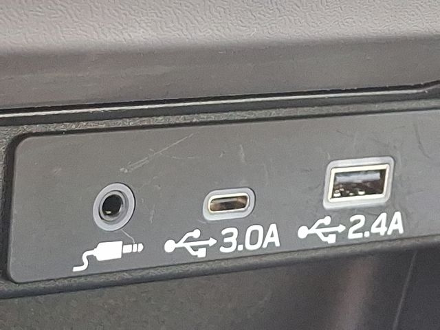 2024 Subaru Crosstrek Limited photo