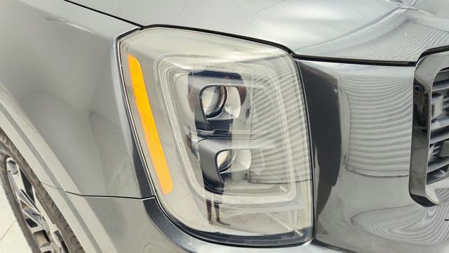 2022 Kia Telluride EX - 9