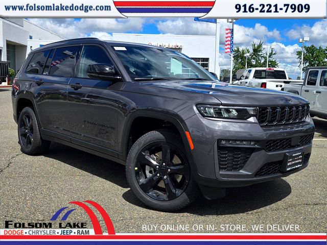 Baltic Gray Metallic Clearcoat 2026 Jeep Grand Cherokee L Limited 4WD SUV / Crossover Four-Wheel Drive 8-Speed Automatic