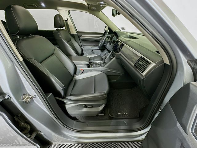 2021 Volkswagen Atlas SEL photo