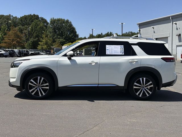 Used 2024 White Nissan Platinum image 10