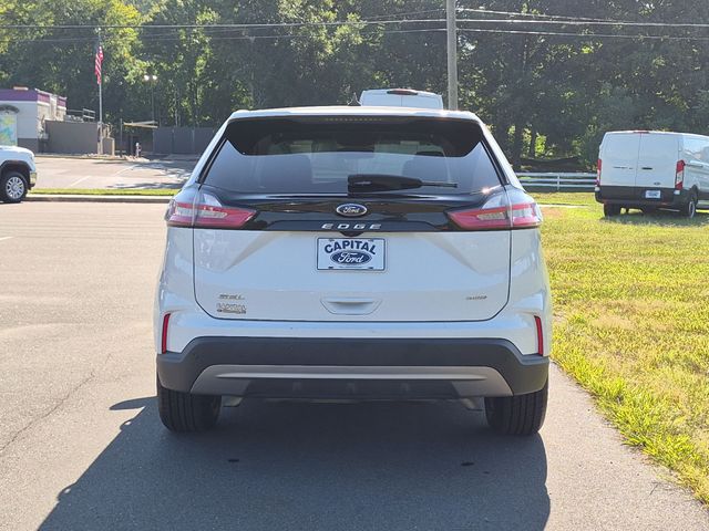 Used 2024 White Ford SEL image 12