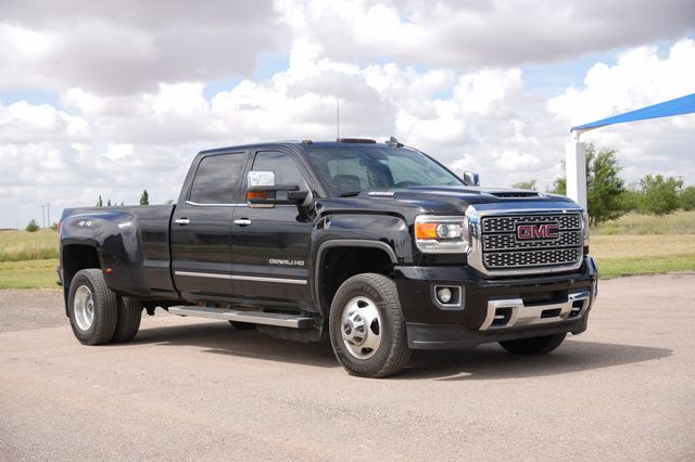 Onyx Black 2018 GMC Sierra 3500HD Pickup Truck Four-Wheel Drive 6-Speed Automatic