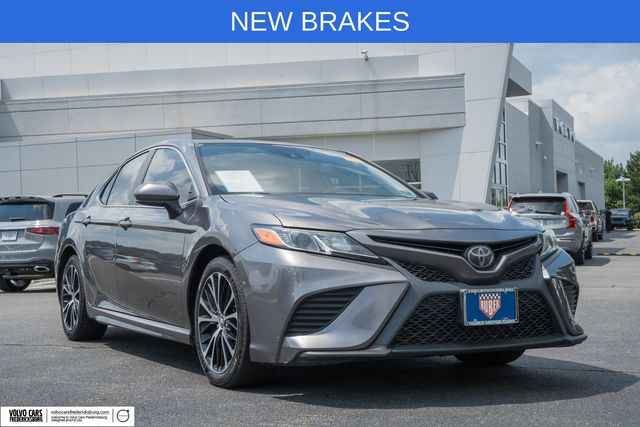 Predawn Gray Mica 2019 Toyota Camry Sedan Front-Wheel Drive 8-Speed Automatic