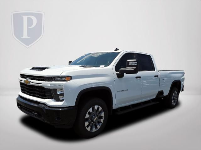 2024 Chevrolet Silverado 2500HD Custom 2