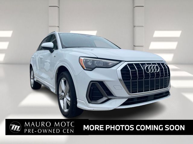 Glacier White 2022 Audi Q3 quattro Premium S Line 45 TFSI SUV / Crossover All-Wheel Drive 8-Speed Automatic
