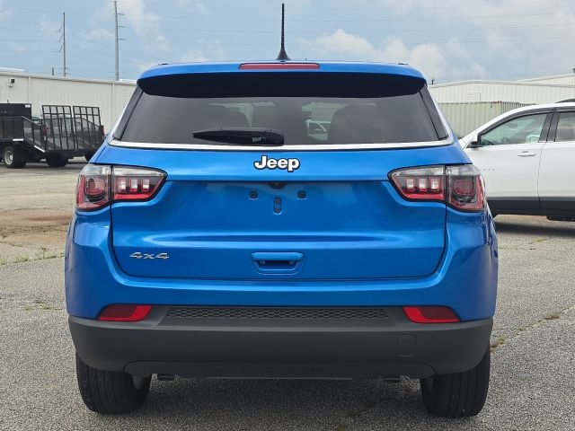 2024 Jeep Compass Sport:168688A