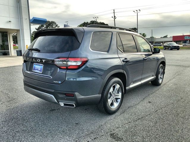 new 2026 Honda Pilot car, priced at $43,894