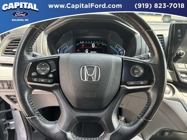 Used 2019 Black Honda EX-L image 25