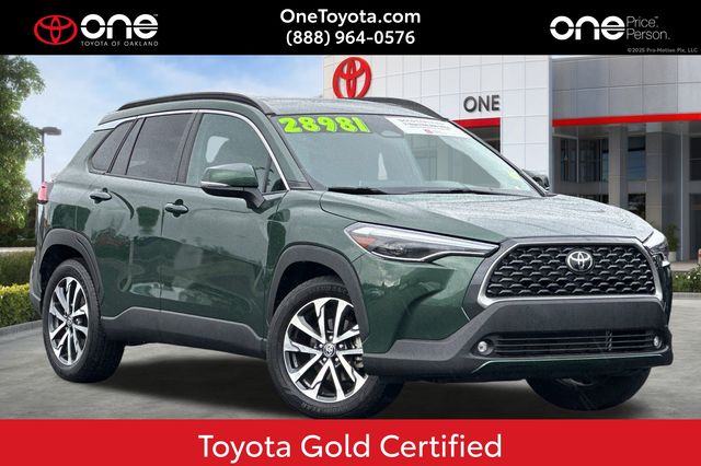 2024 Toyota Corolla Cross XLE FWD