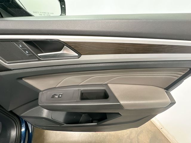 2023 Volkswagen Atlas 2.0T SE w/Technology Blue at Subaru and VW of Moon Township
