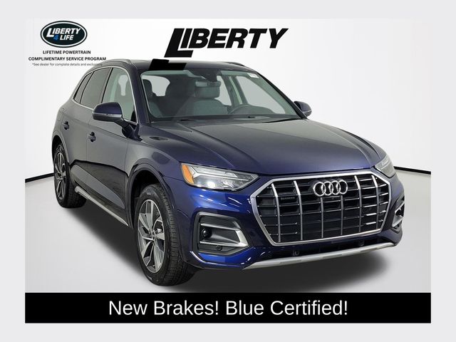 2021 Audi Q5 Azul (Navarra Blue Metallic) SUV/Crossover Tracción en las cuatro ruedas Automática