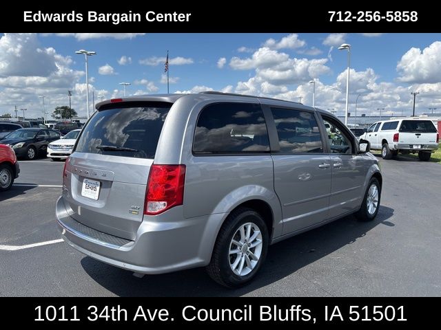 2015 Dodge Grand Caravan SXT photo