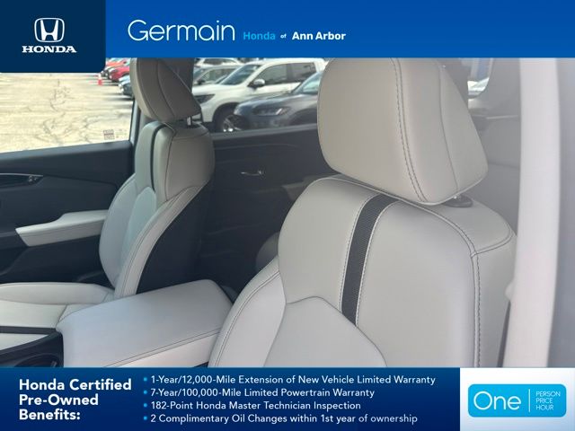 Certified Used 2026 Platinum White Pearl Honda RTL Blackout image 17