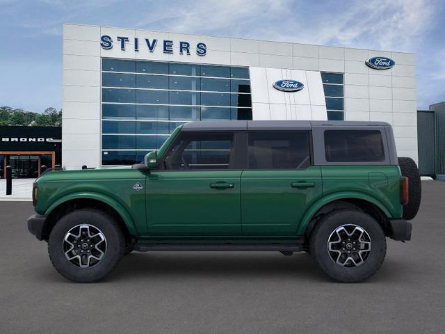 2024 Ford Bronco Outer Banks 4