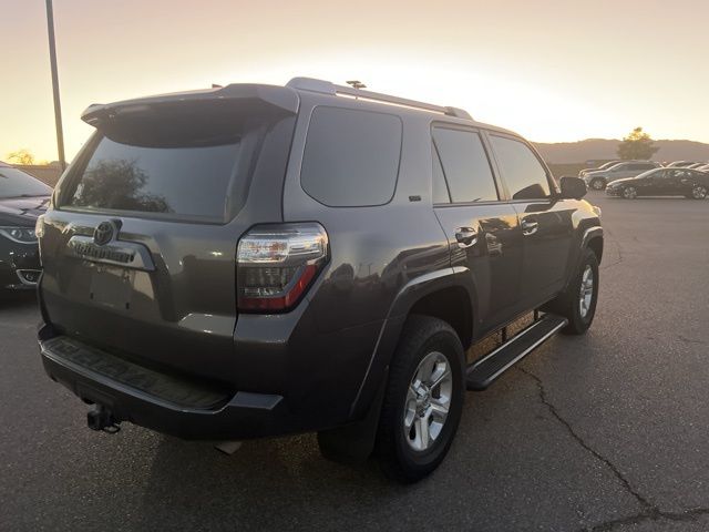 2017 Toyota 4Runner SR5 Premium 2