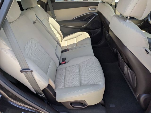 Used 2017 Hyundai Santa Fe SE 4D Sport Utility